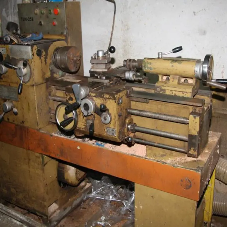 Turning lathe PONAR TUM-25B